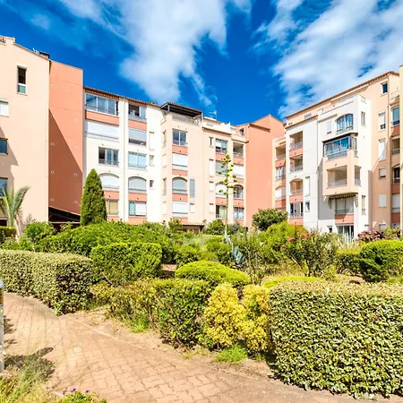 Apartment Cap D'agde, T1 Renove Avec Vue Agde